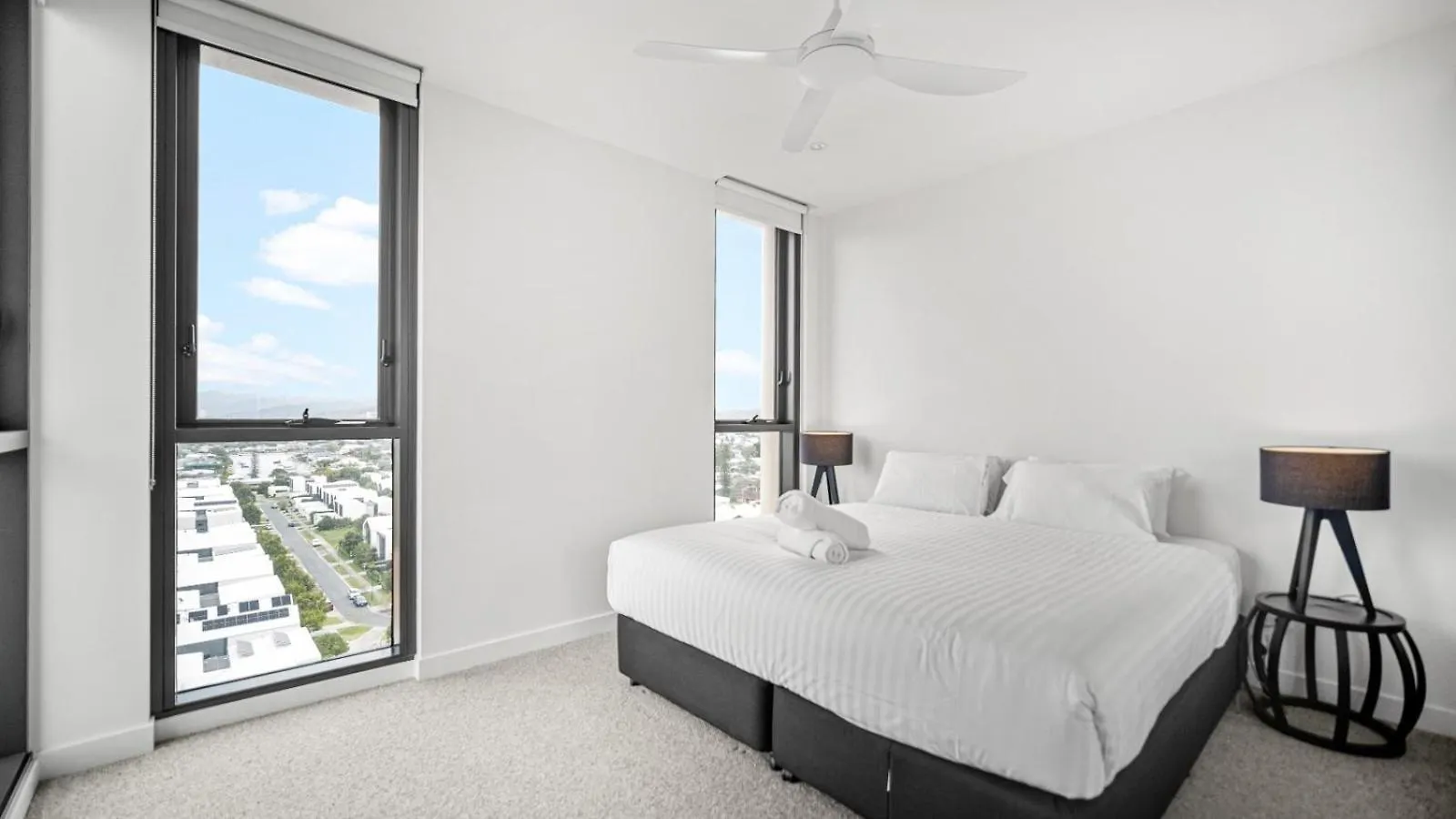 Luxury Beachside Apartment Gold Coast 0*,