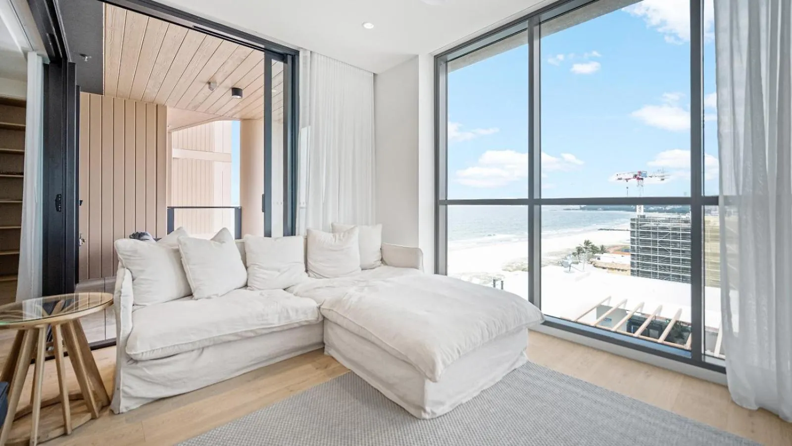 Luxury Beachside Apartment Gold Coast 0*,
